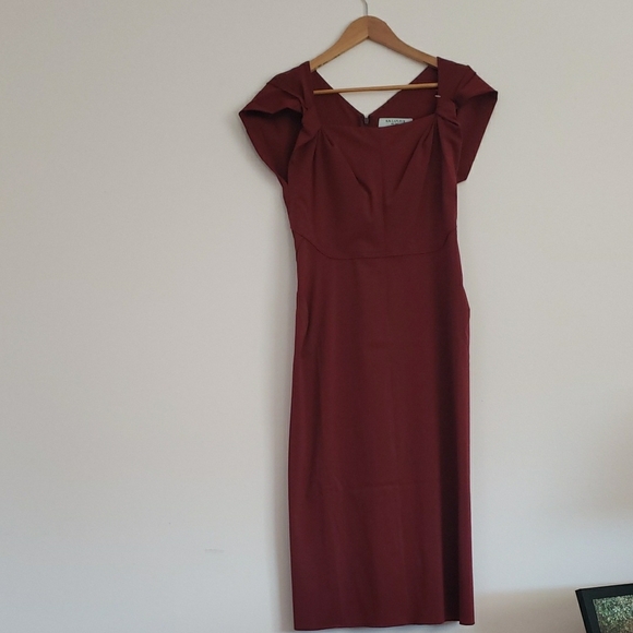 M.M LAFLEUR The Charlene Dress - Picture 3 of 10